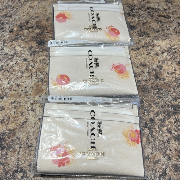 Coach Mini Skinny ID Case With Pop Floral Print - Picture 2 of 6